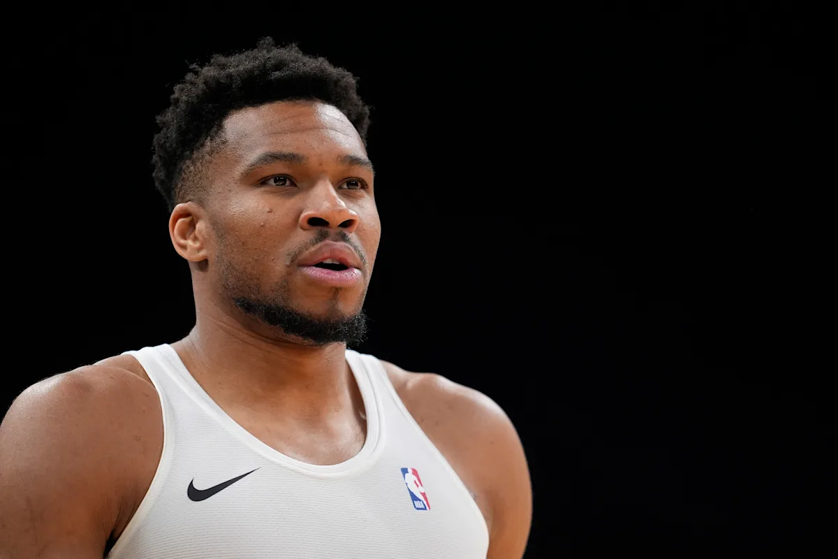 Reports  Bucks trade Giannis Antetokounmpo to Heat