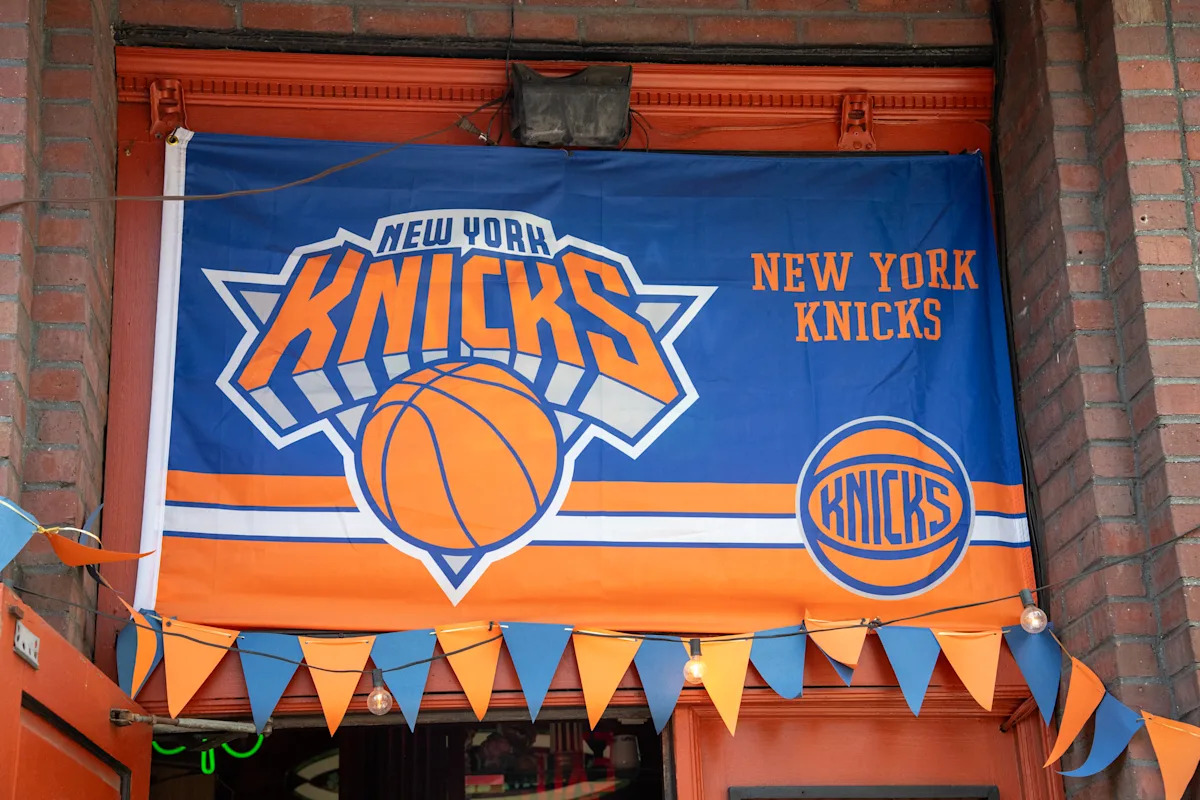 Knicks deal No. 31 and 55 picks to Rockets after moving out of Primary round hits headlines