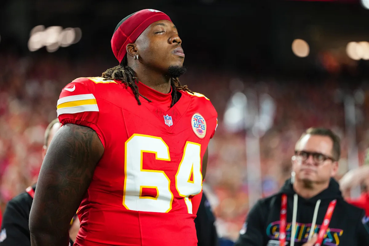 Falcons reportedly acquire OT Wanya Morris from Chiefs for 2027 6th-round pick making waves