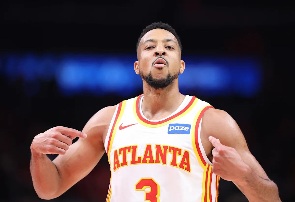 CJ McCollum agrees to return to Hawks on 1- year -- $21 million contract extension creates buzz
