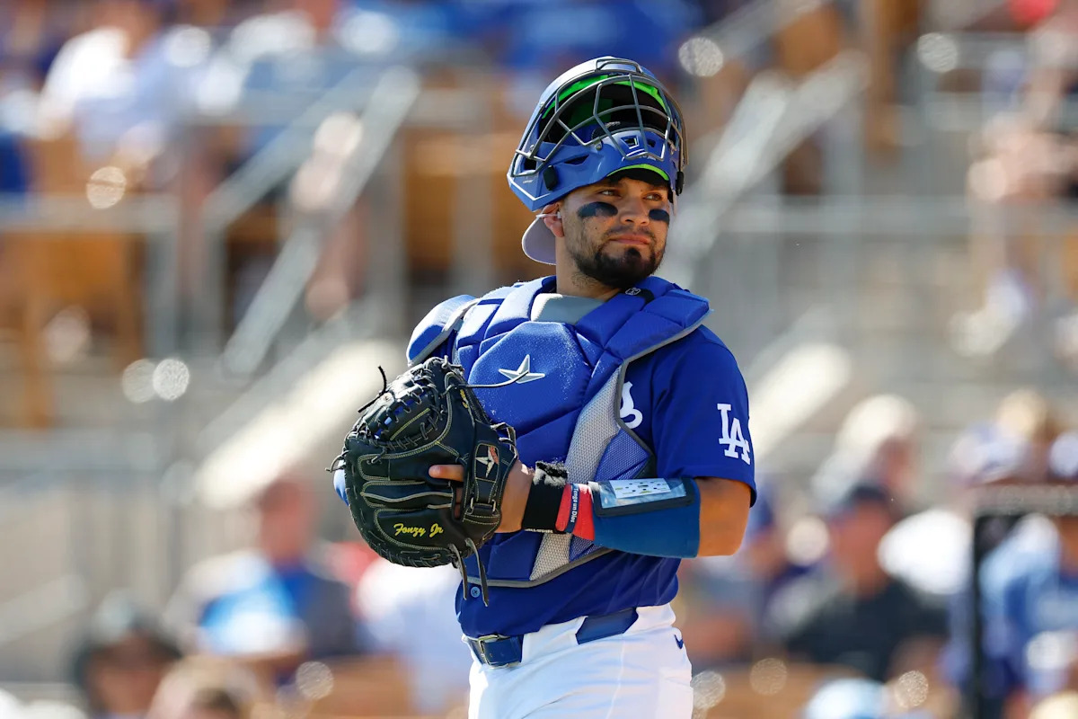 Dodgers call up catcher whose family remains missing after Venezuela earthquakes observed today