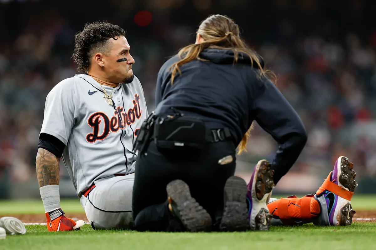 Tigers' Javier Báez carted off Playing surface after 'scary' injury on awkward slide into Initial base