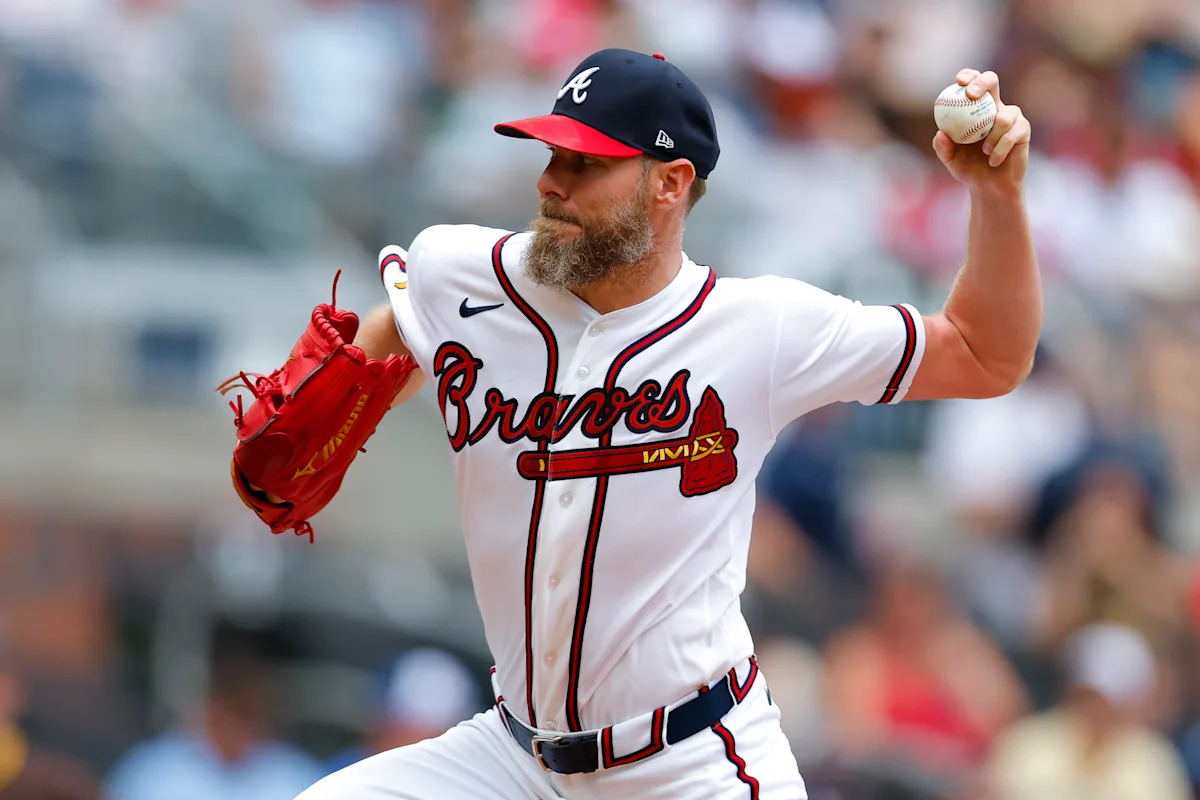 Chris Sale tallies 11 Ks -- Dominic Smith hits 3-run homer in Braves' win During Padres hits headlines