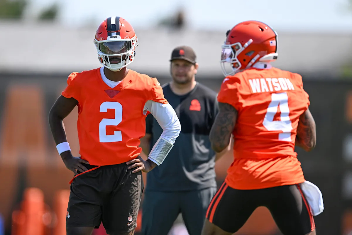 Report  Deshaun Watson has inside track for Browns' QB1 role over Shedeur Sanders