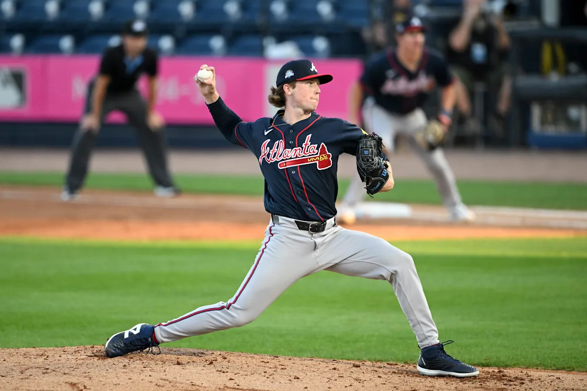 Braves Designate up pitcher Owen Murphy from Triple-A -- place Martín Pérez on IL hits headlines