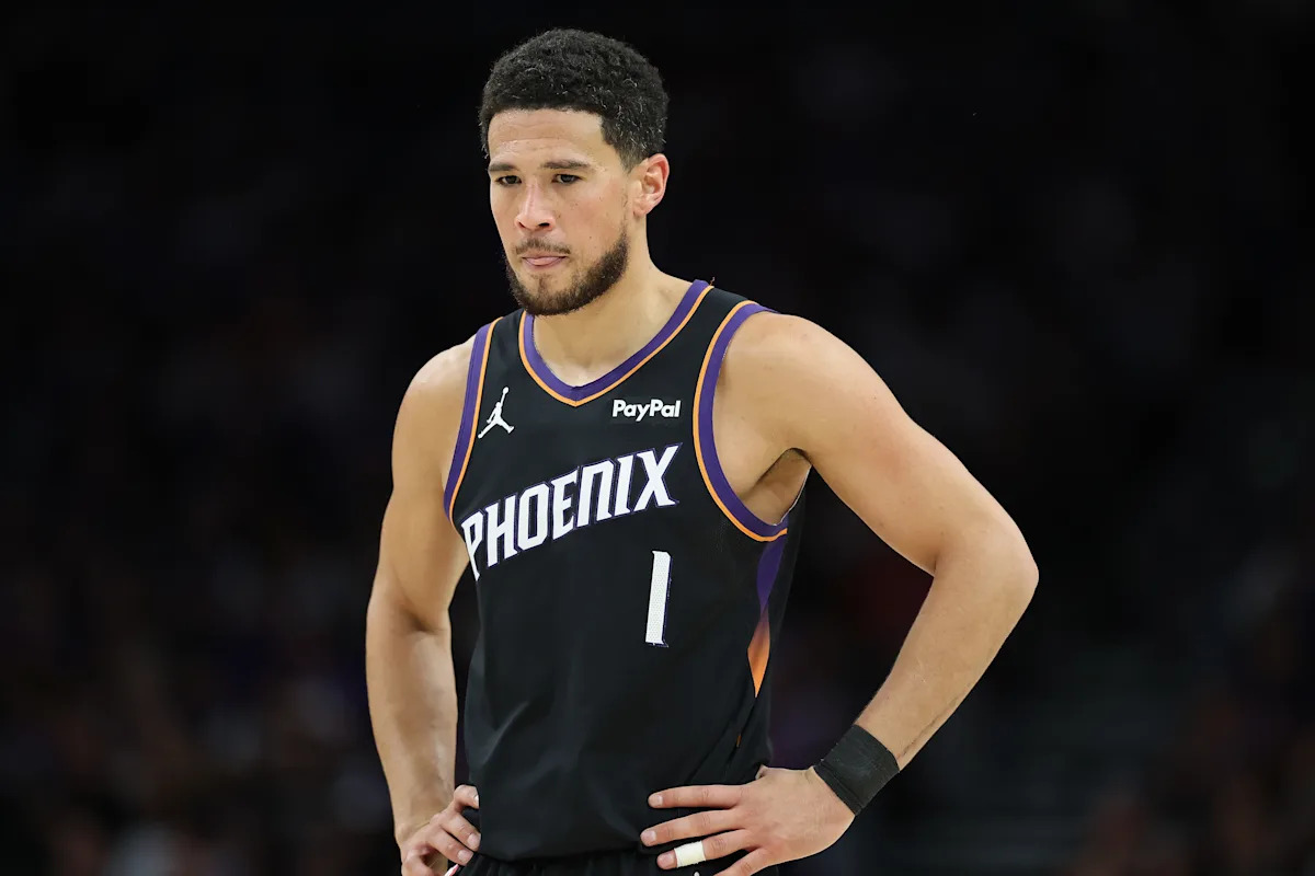 NBA fines Devin Booker $35K for going after ref by name -- but rescinds his technical foul making waves