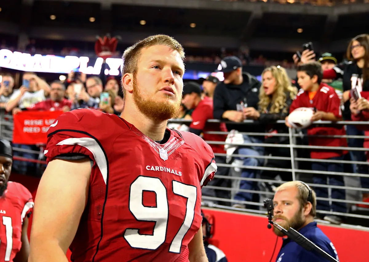 Former Cardinals -- Raiders -- Giants DE Josh Mauro dies at 35 years old making waves